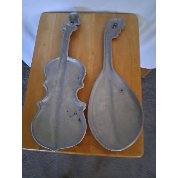 Mandolin and Violin Wall Decor - Picture 3 of 3
